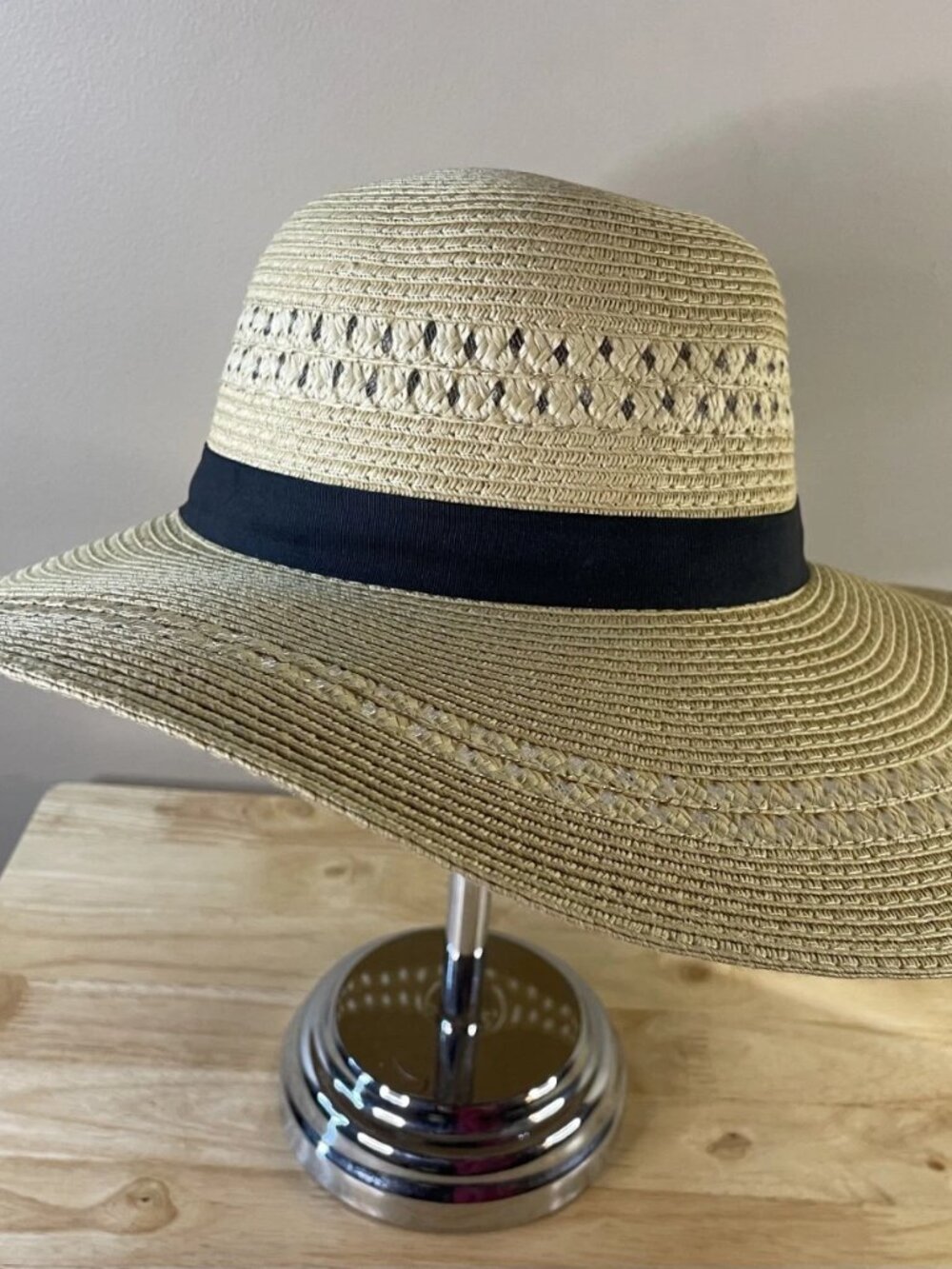 Wide Brim Woven Straw Sun Hat